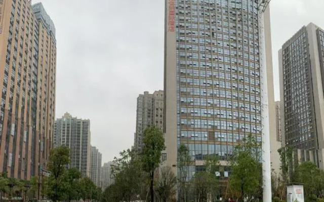 Yingtan Manshiba Apartment (Guoxi Building Branch)