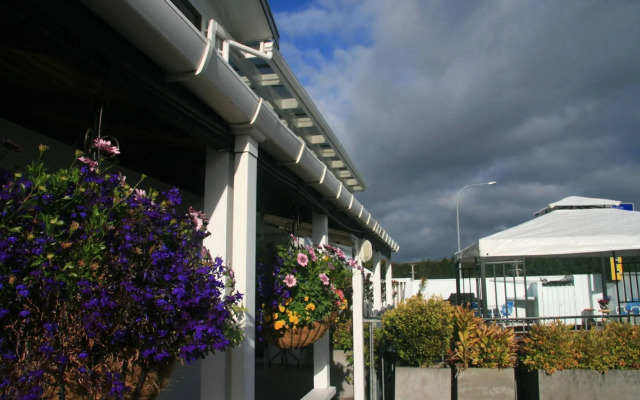 Accommodation Te Puna