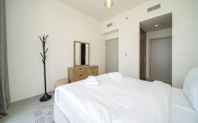 PVH - Opulent 2BR in Forte Tower 1