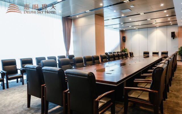 Delphi Sky Hotel