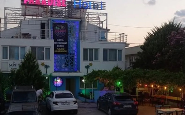Paradise Hotel Akcay