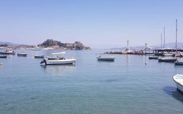 Corfu Glyfada Apartment 123