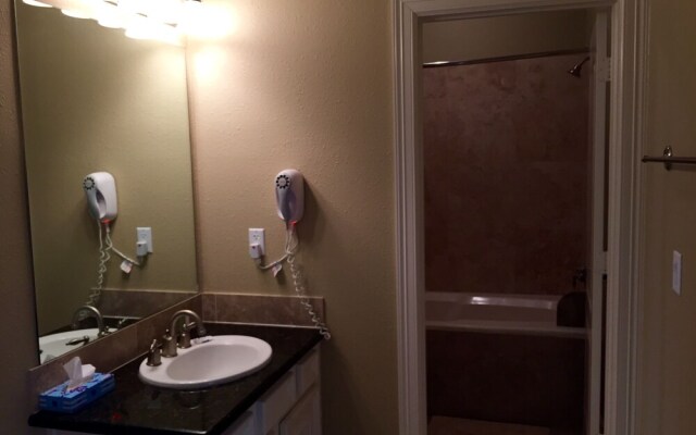 Southern Empress Lakeside Condominiums