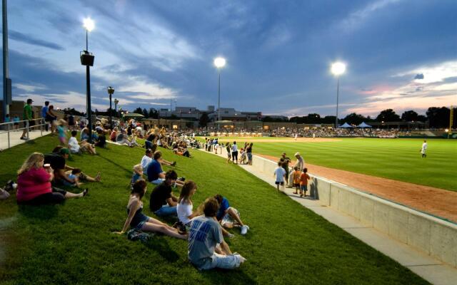 Best Western Plus Kelly Inn & Suites