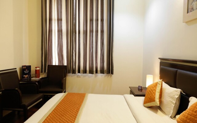OYO 2166 Hotel KMahaveer