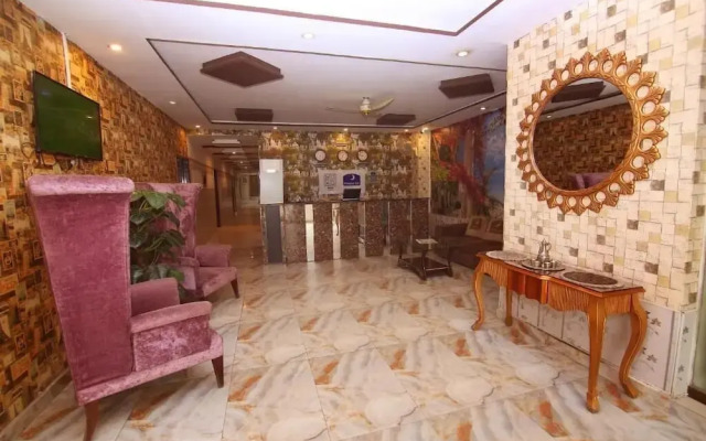 Hotel Premier Inn Johar Town Lahore