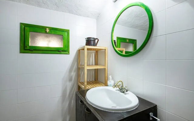 Can Cirera, Rural House In Girona