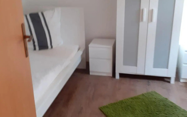 Souterrain Apartment Laatzen