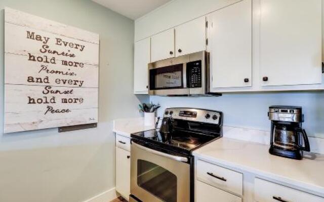 Moorings 0506 by RedAwning