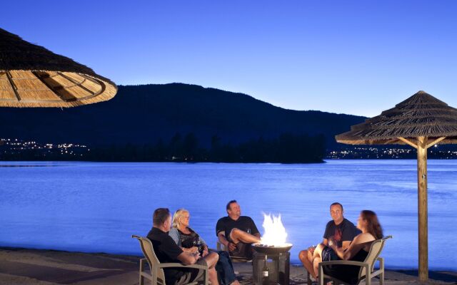 Walnut Beach Resort