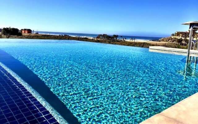 The Freesouls Residences Cerritos Beach