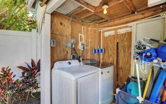 Siesta Key Dream Inn Vacation Rental Near Village!