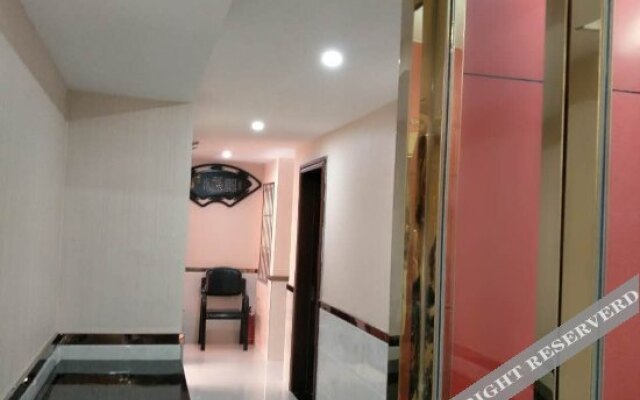 Yinglong Hostel