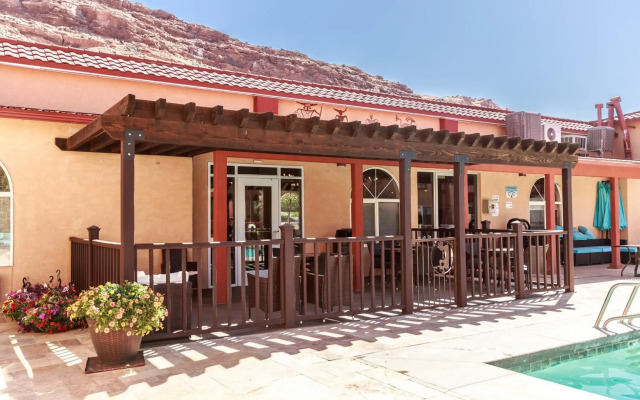 Aarchway Inn