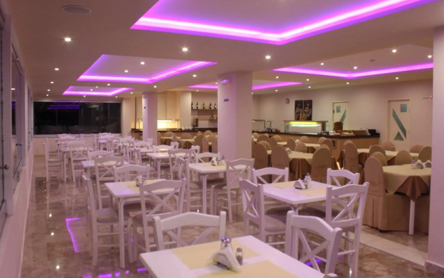 Vallian Village Hotel