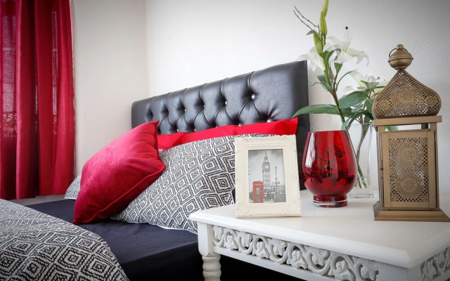 Barking Guest House