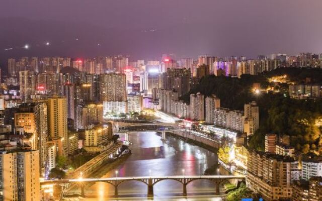 Yongchuan Yinxuan Hotel (Haoxu Yinshanyuan Branch)