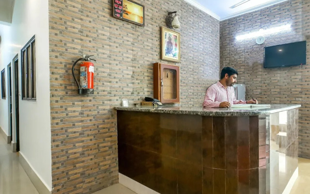 OYO 37914 Hotel Kalindi