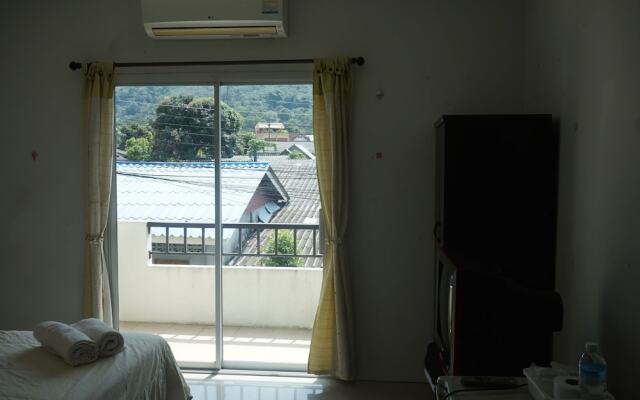 Rattima Apartment