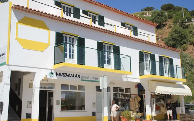 Verdemar Guest House