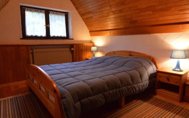 Beautiful Cottage in Wimmenau With Garden