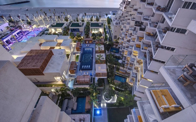 bnbme  2B-Fivepalm-40203