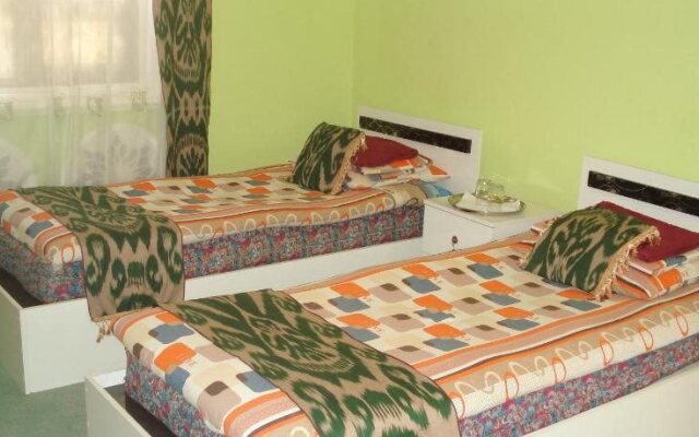 B&B Zafarbek