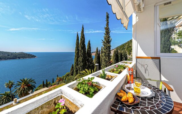Amazing Apartment in Dubrovnik With Wifi and 2 Bedrooms
