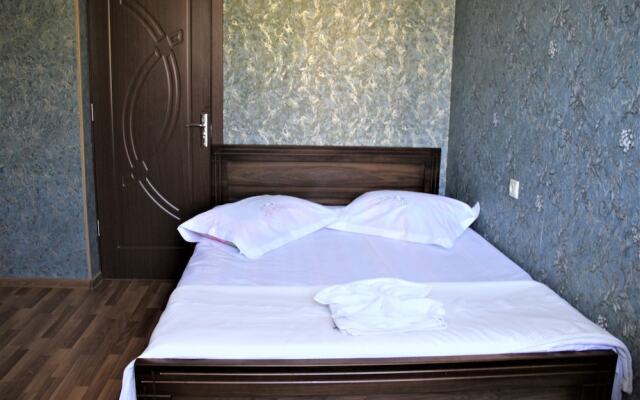 Отель «Оникс»