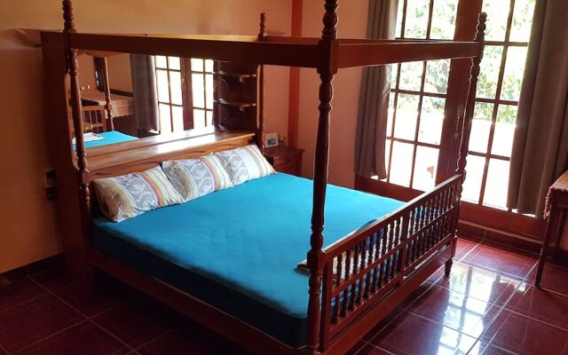 Villa Mango Hostel