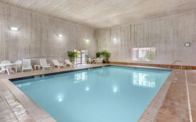 Quality Suites Moab near Arches National Park