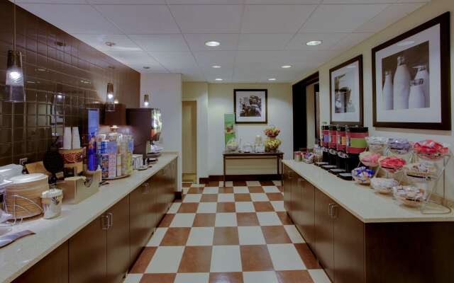 Hampton Inn Richmond West Innsbrook