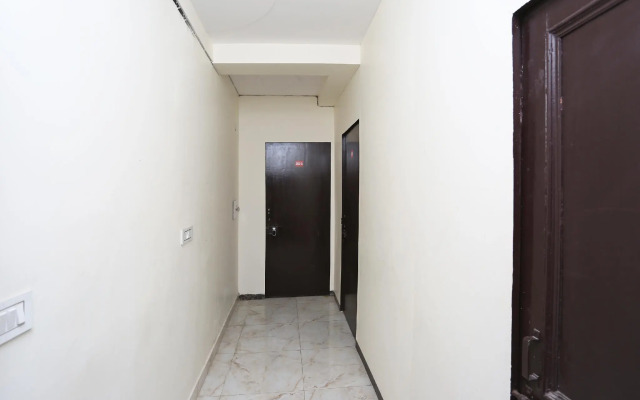 Hotel Royal India By OYO Rooms