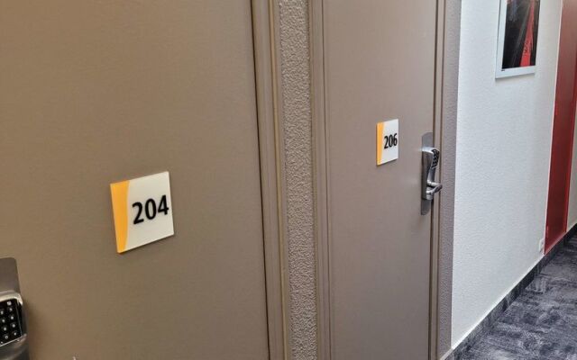 Premiere Classe Lyon Nord - Dardilly