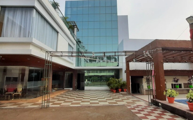 Sparsh Hotel & Resort