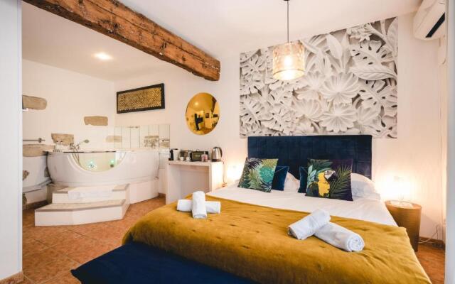 Les Précieuses Suites & Spa I