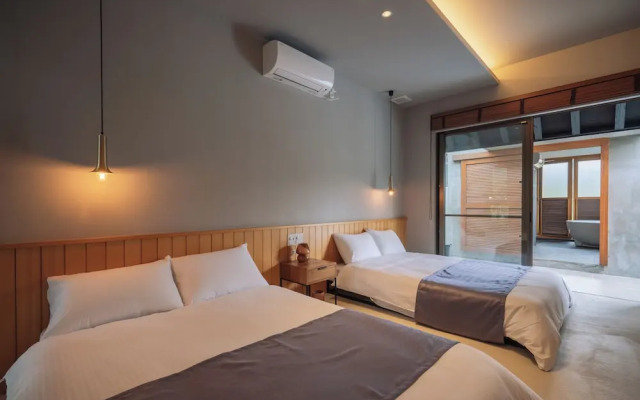 Reflexion Villas GLANZ