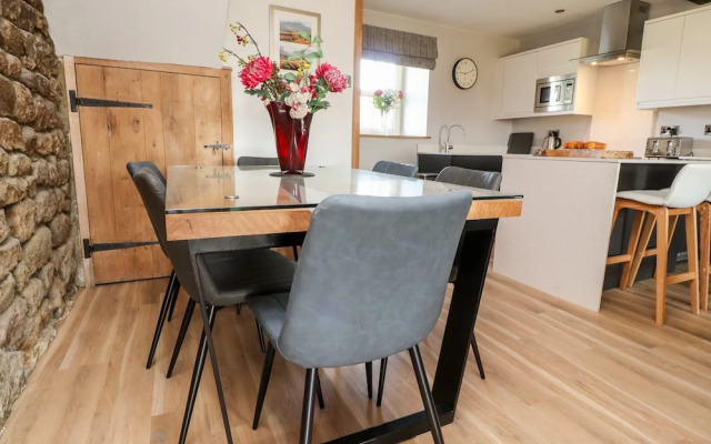 Moss Side Retreat