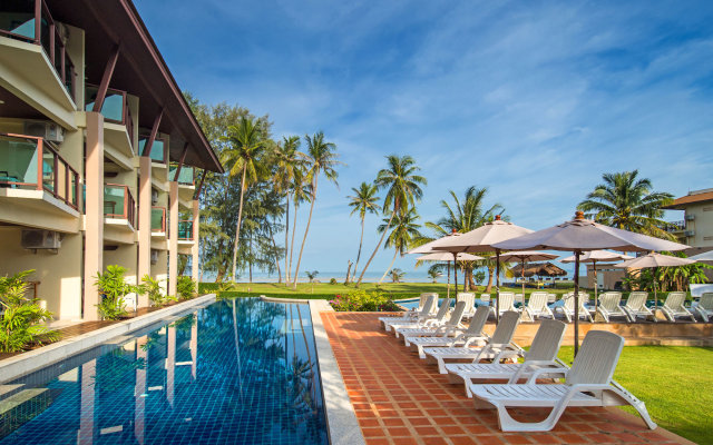Lanta Pura Beach Resort