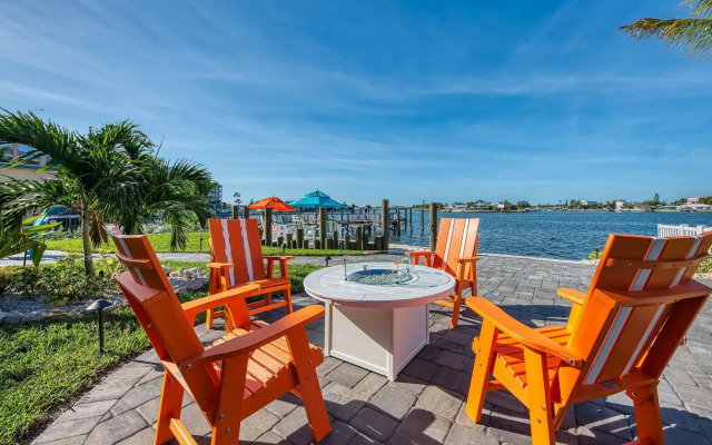 FUSION Resort Waterfront Suites