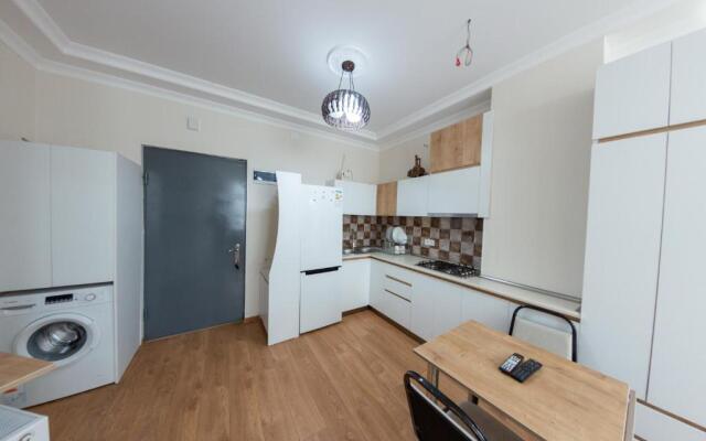 5 Apartment in one Boulding - near Stadium