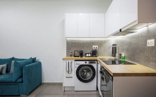 The Omnia Collection Pagrati