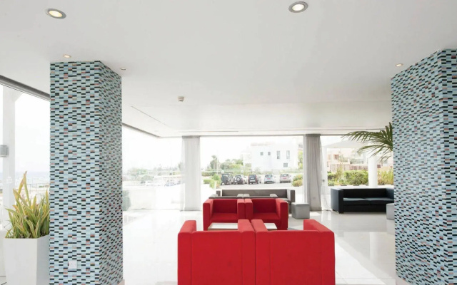 Silver Sands Beach Hotel