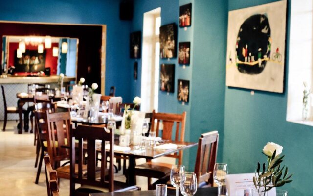 Karoo Art Hotel