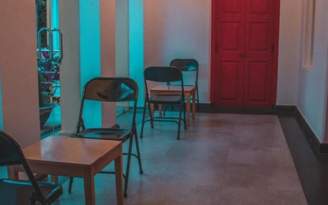 Roambay Hostels