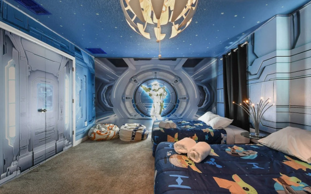 Family Reunion 10br Villa Pool/spa Near Disney!