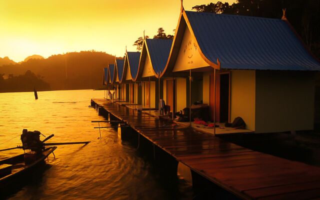 Smiley Bungalows