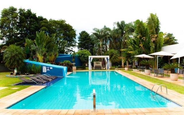 Casa Amarela Executive Hotel