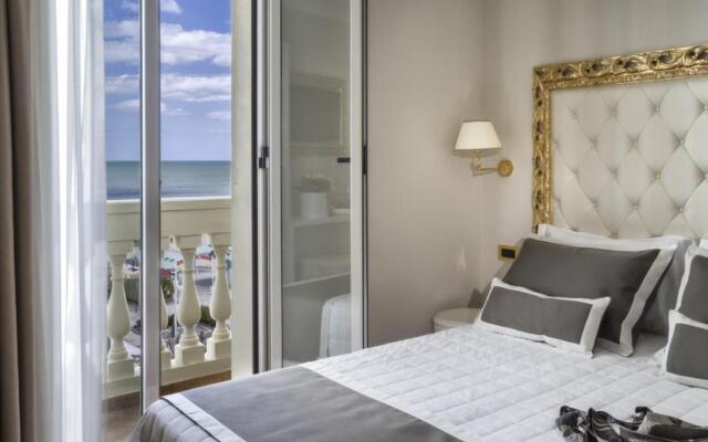 Novecento Suite