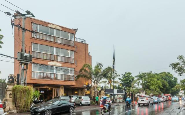 ZEN Rooms Raya Kuta 3